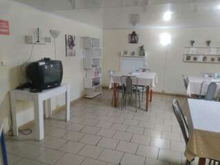 Мини-отель Луманская заводь Кириллов Бюджетный двухместный номер с 2 отдельными кроватями-10