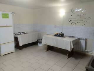 Мини-отель Луманская заводь Кириллов Стандартный четырехместный номер-7