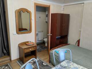 Мини-отель Луманская заводь Кириллов Двухместный номер с 2 отдельными кроватями и террасой-4